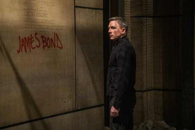 news_xlarge_1447043384007spectre_20151109_07.jpg